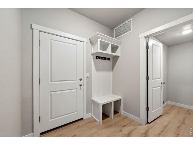 350 High Point Dr C-108, Longmont, CO 80504