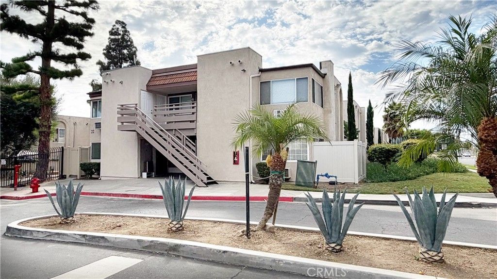 212 S Kraemer 2208, Placentia, CA 92870