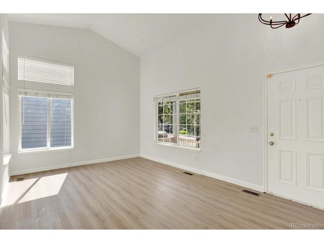 21121 E Belleview Pl, Aurora, CO 80015
