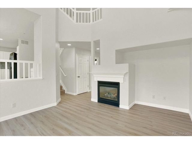21121 E Belleview Pl, Aurora, CO 80015