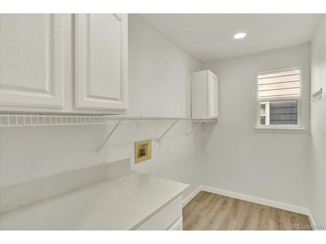 21121 E Belleview Pl, Aurora, CO 80015