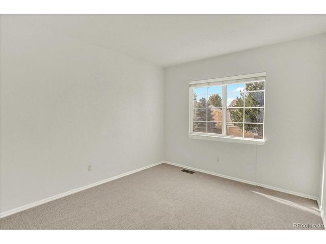 21121 E Belleview Pl, Aurora, CO 80015