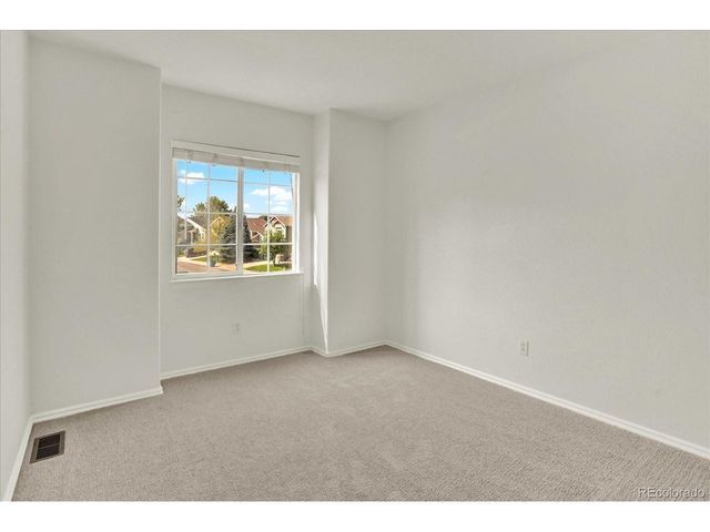 21121 E Belleview Pl, Aurora, CO 80015