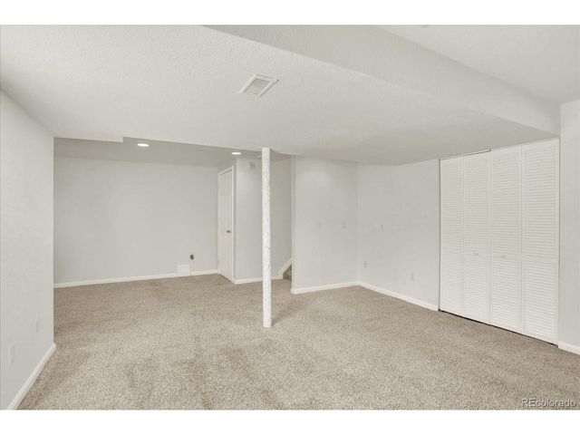 21121 E Belleview Pl, Aurora, CO 80015
