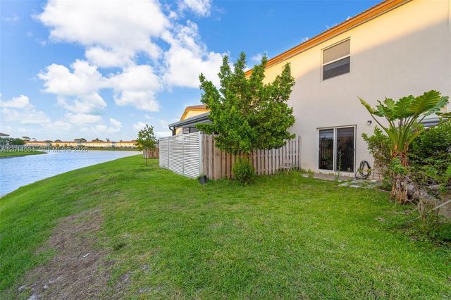 12586 NW 22nd Pl 12586, Miami, FL 33167