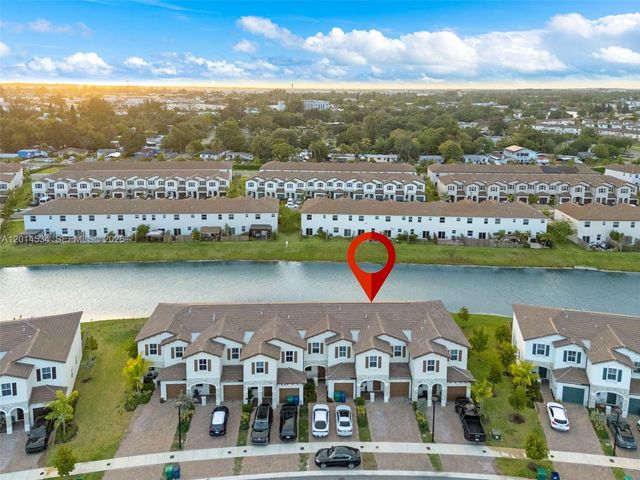 12586 NW 22nd Pl 12586, Miami, FL 33167