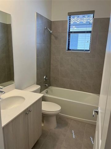 5542 Agostino Way, Ave Maria, FL 34142