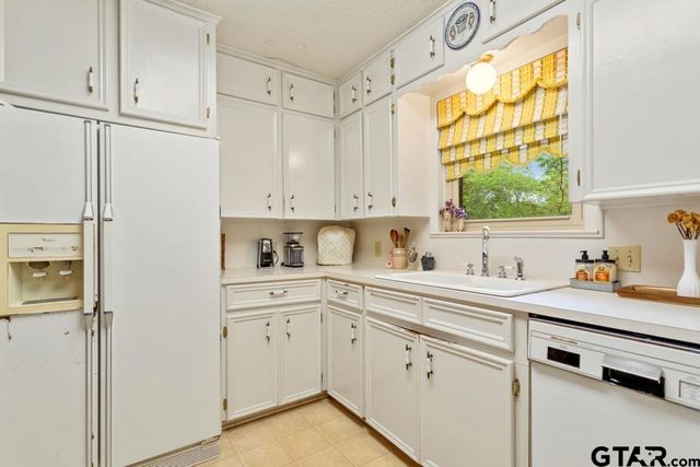 105 N Pope St., Overton, TX 75684