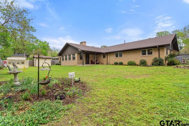 105 N Pope St., Overton, TX 75684