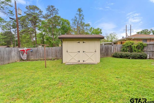 105 N Pope St., Overton, TX 75684