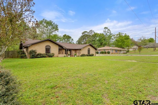 105 N Pope St., Overton, TX 75684