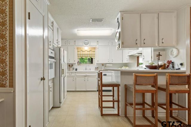 105 N Pope St., Overton, TX 75684