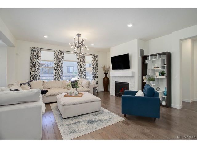 9750 Taylor River Cir, Littleton, CO 80125