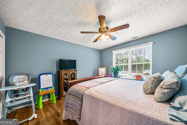 530 Pleasant Valley Road SE, Silver Creek, GA 30173