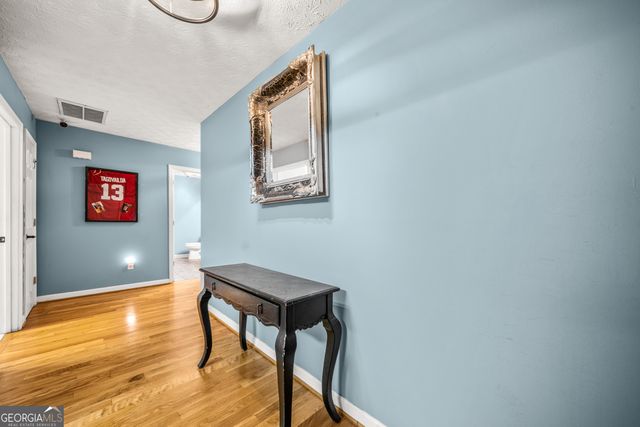 530 Pleasant Valley Road SE, Silver Creek, GA 30173