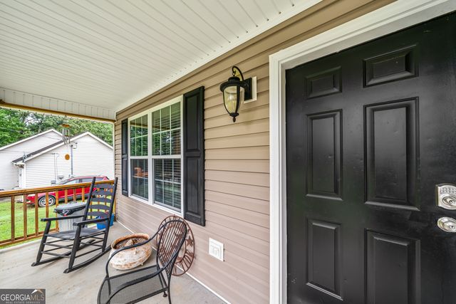 530 Pleasant Valley Road SE, Silver Creek, GA 30173
