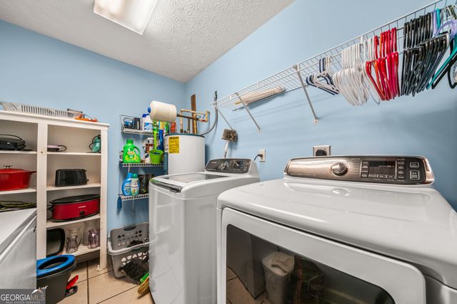 530 Pleasant Valley Road SE, Silver Creek, GA 30173