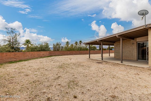 2941 W Verona Place, Tucson, AZ 85741