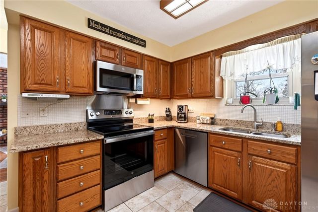 6993 Forest View Court, West Chester, OH 45069