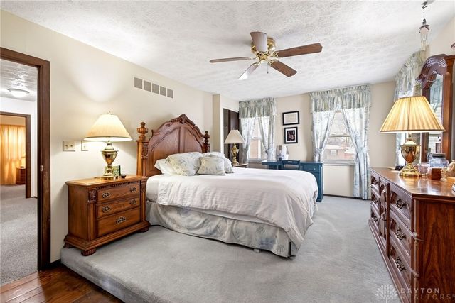 6993 Forest View Court, West Chester, OH 45069