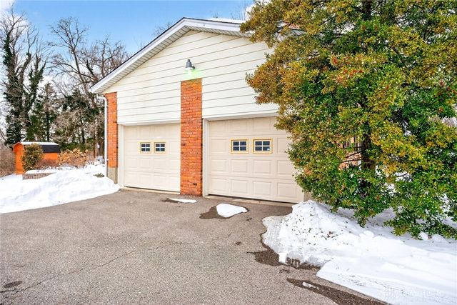 6993 Forest View Court, West Chester, OH 45069