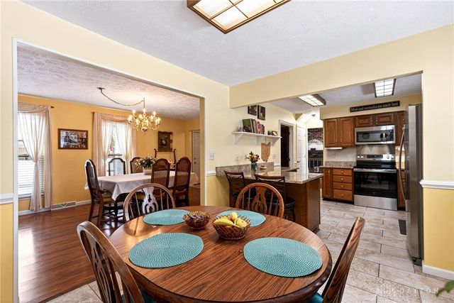 6993 Forest View Court, West Chester, OH 45069