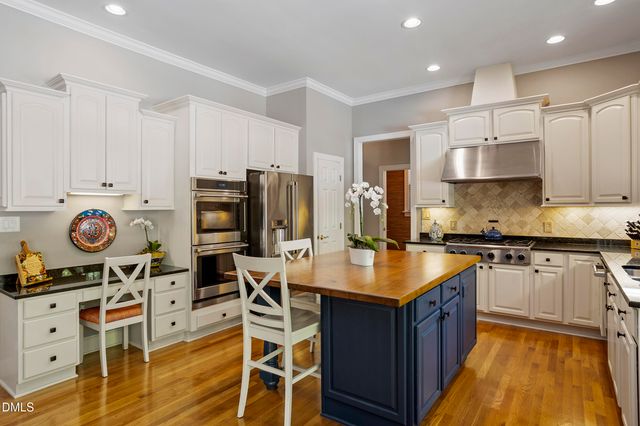 905 Olde Thompson Creek Road, Apex, NC 27523