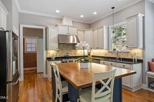 905 Olde Thompson Creek Road, Apex, NC 27523