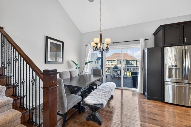 2410 Genevieve Way, Waunakee, WI 53597