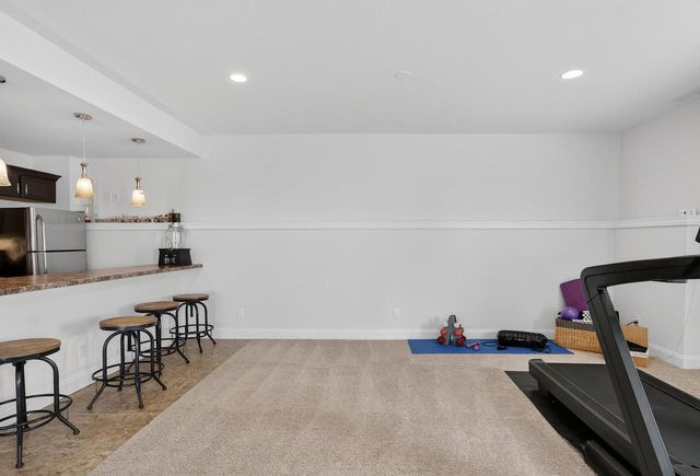 2410 Genevieve Way, Waunakee, WI 53597