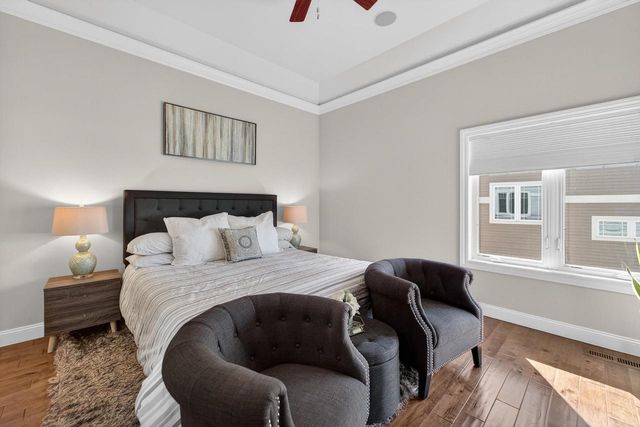 2410 Genevieve Way, Waunakee, WI 53597