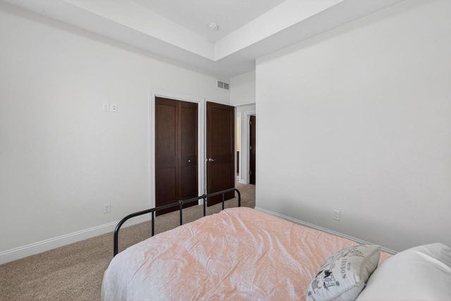 2410 Genevieve Way, Waunakee, WI 53597