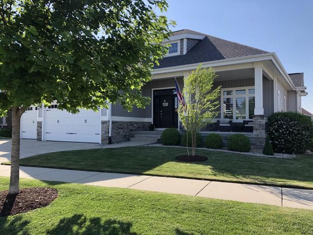 2410 Genevieve Way, Waunakee, WI 53597