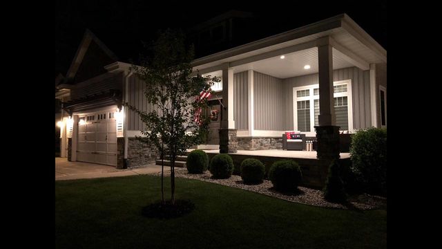 2410 Genevieve Way, Waunakee, WI 53597