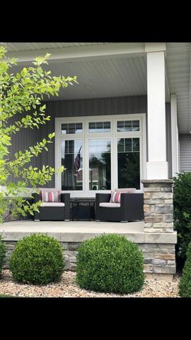 2410 Genevieve Way, Waunakee, WI 53597