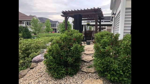 2410 Genevieve Way, Waunakee, WI 53597