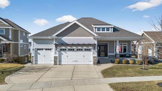 2410 Genevieve Way, Waunakee, WI 53597