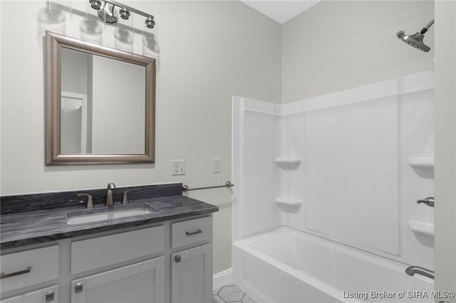 1122 W Second Street, Madison, IN 47250