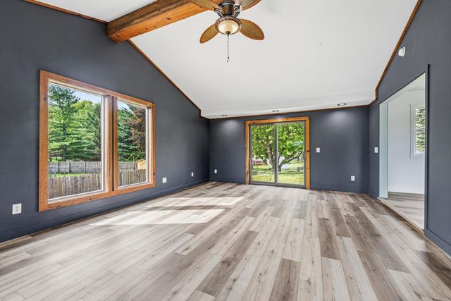 11300 Elizabeth Drive, Three Rivers, MI 49093