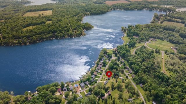 11300 Elizabeth Drive, Three Rivers, MI 49093