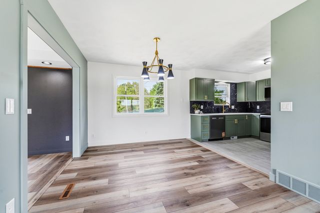 11300 Elizabeth Drive, Three Rivers, MI 49093