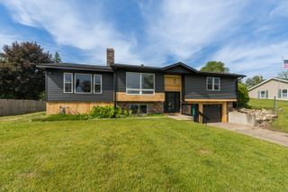 11300 Elizabeth Drive, Three Rivers, MI 49093