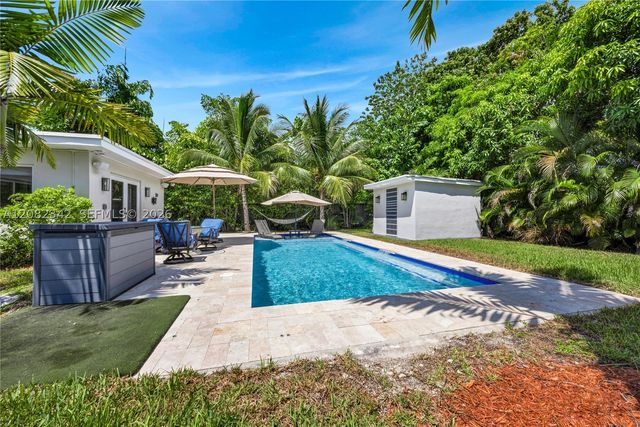 6843 SW 53rd St, Miami, FL 33155