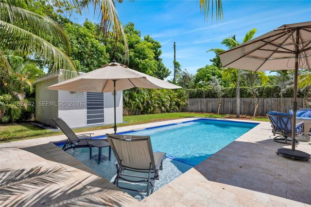 6843 SW 53rd St, Miami, FL 33155