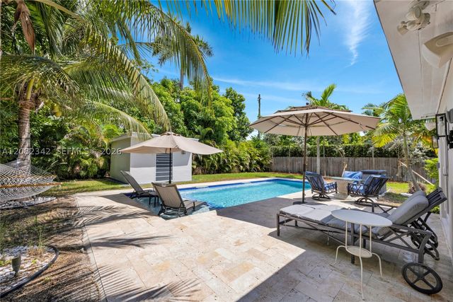 6843 SW 53rd St, Miami, FL 33155
