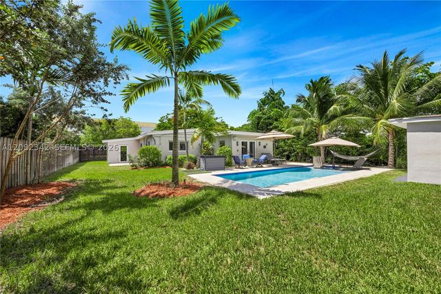 6843 SW 53rd St, Miami, FL 33155