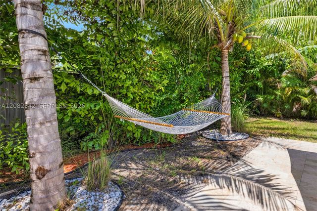 6843 SW 53rd St, Miami, FL 33155