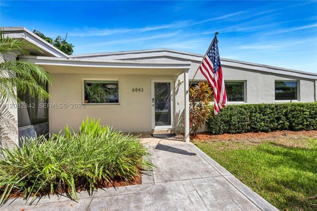 6843 SW 53rd St, Miami, FL 33155