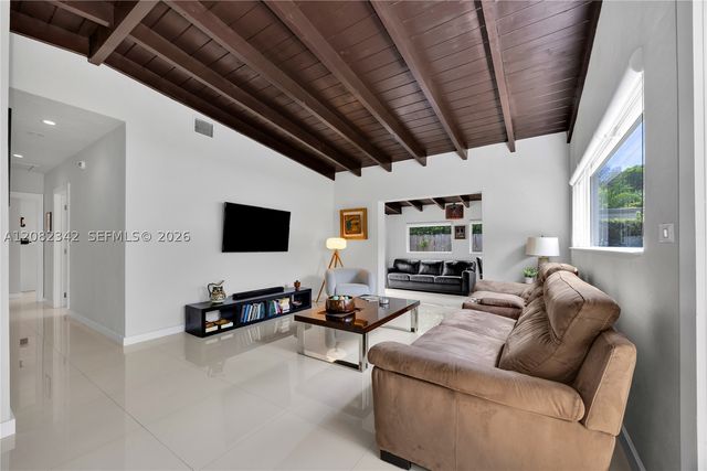 6843 SW 53rd St, Miami, FL 33155
