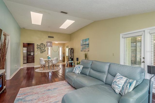 1023 LAKE AVOCA PLACE, Tarpon Springs, FL 34689